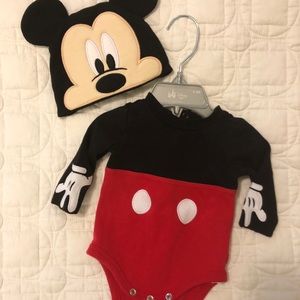 Baby Mickey Mouse onesie and hat